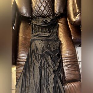 Elegant Black Evening Dress/Prom